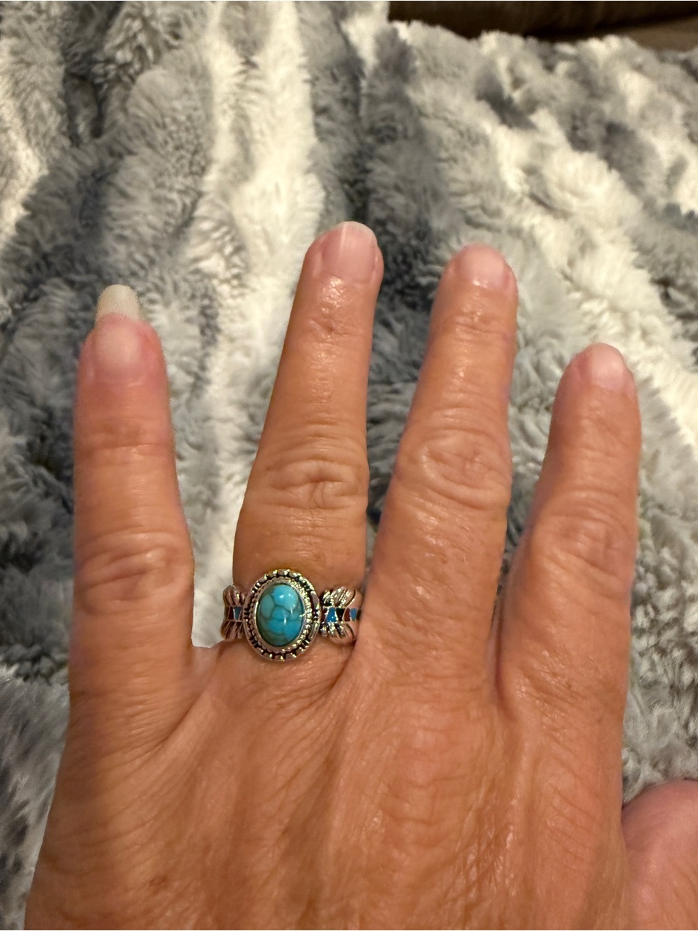 Sterling-Style Turquoise Oval Ring in Blue